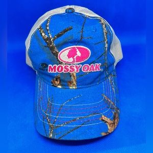 Mossy Oak Adjustable Mesh Women’s Hat Blue Pink Camo
